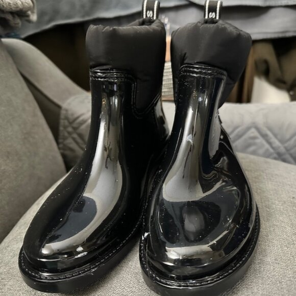 Michael Kors Blakely Logo Rain Boot - Picture 5 of 11